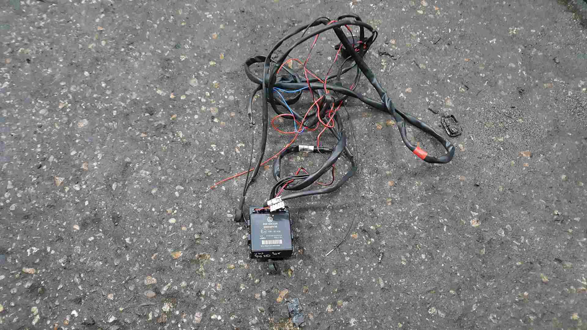 Volkswagen Polo 6R 2009-2014 PDC Parking Sensor Module Distance 000054639