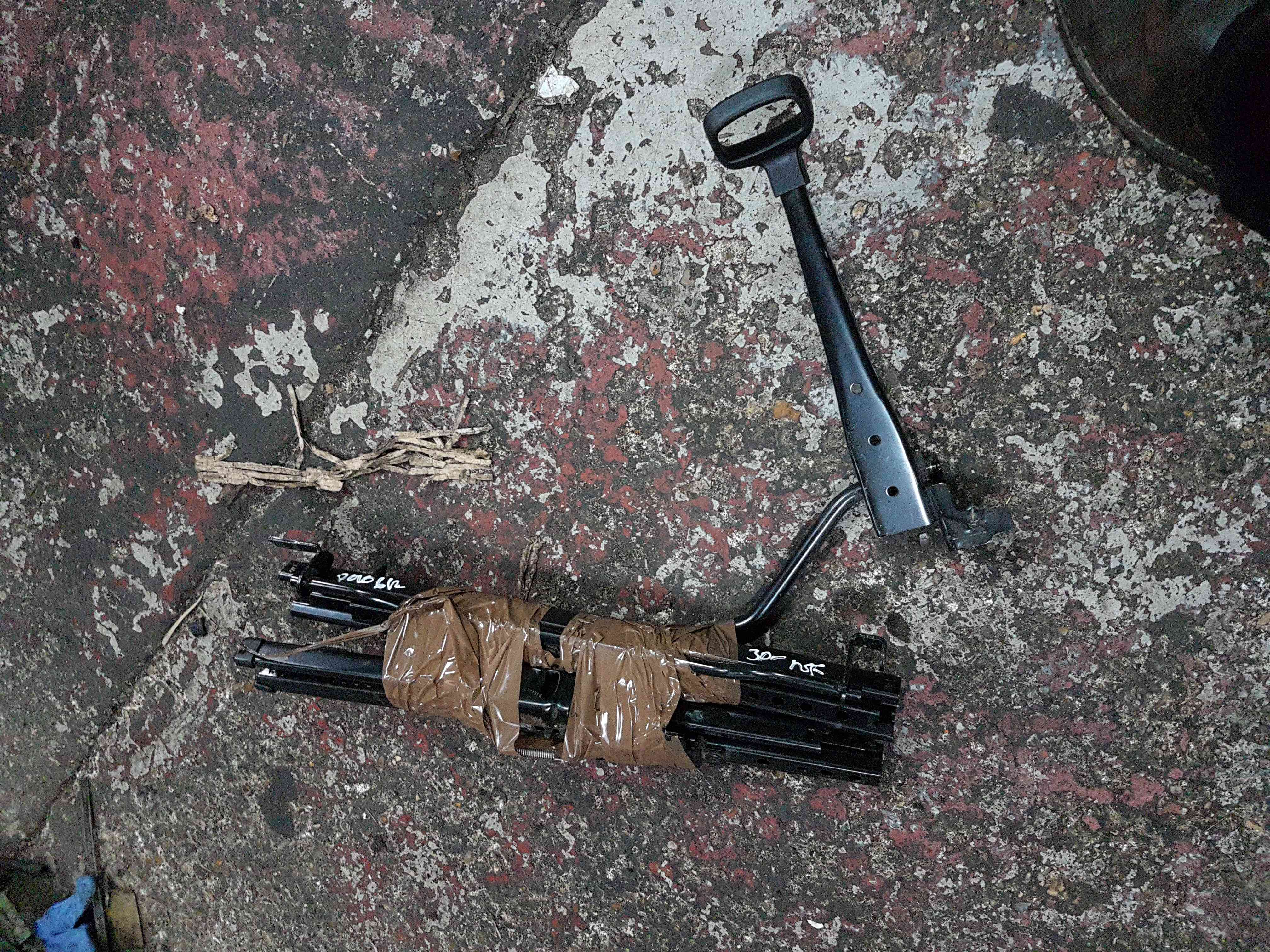 Volkswagen Polo 6R 2009-2014 Passenger NSF Front Seat Runners 3Dr