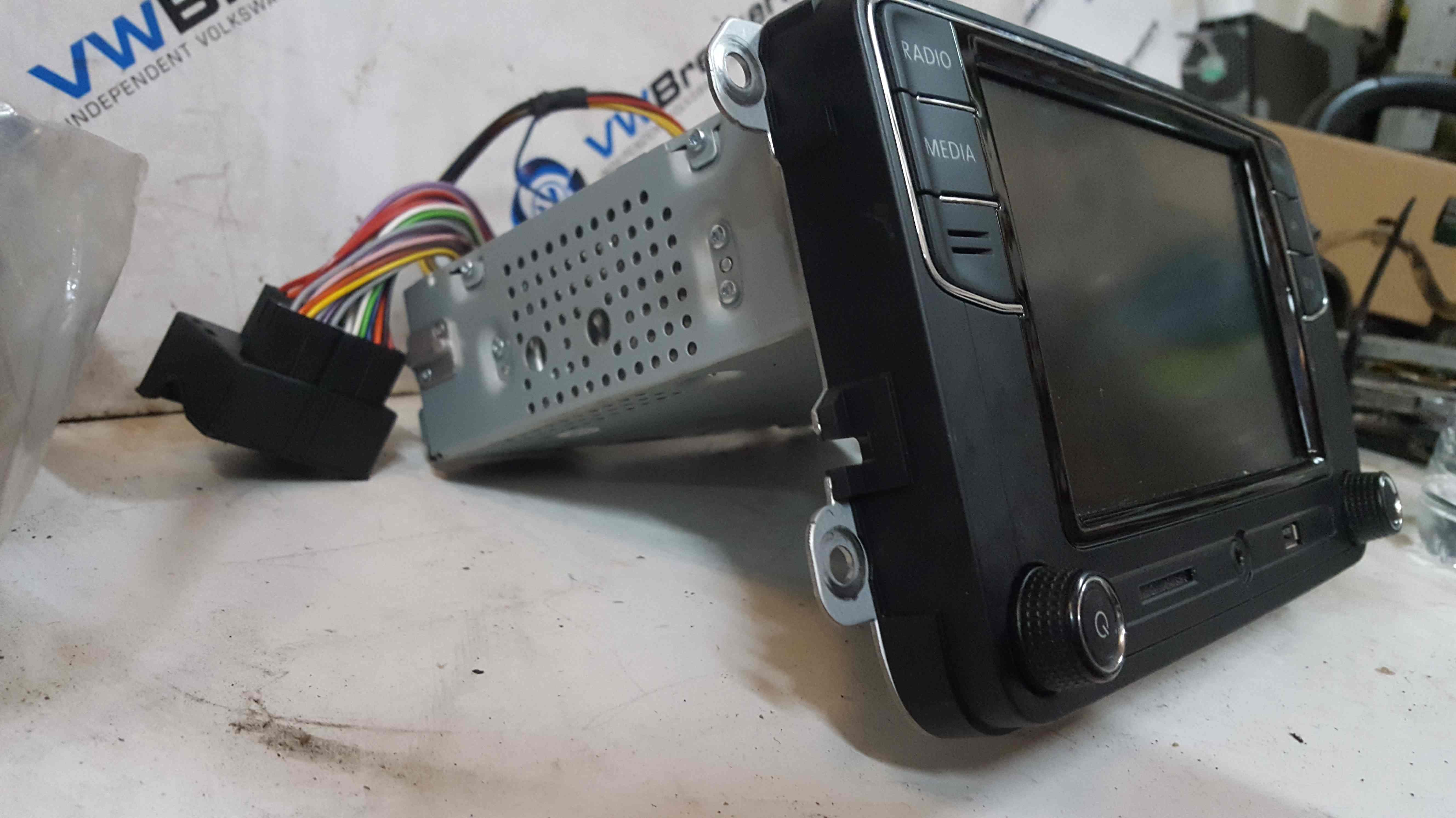 Volkswagen Polo 6R 2009-2014 Radio Media Player Aux Android Aiduauto -  Store - Used Volkswagen Parts UK - Volkswagen Breakers