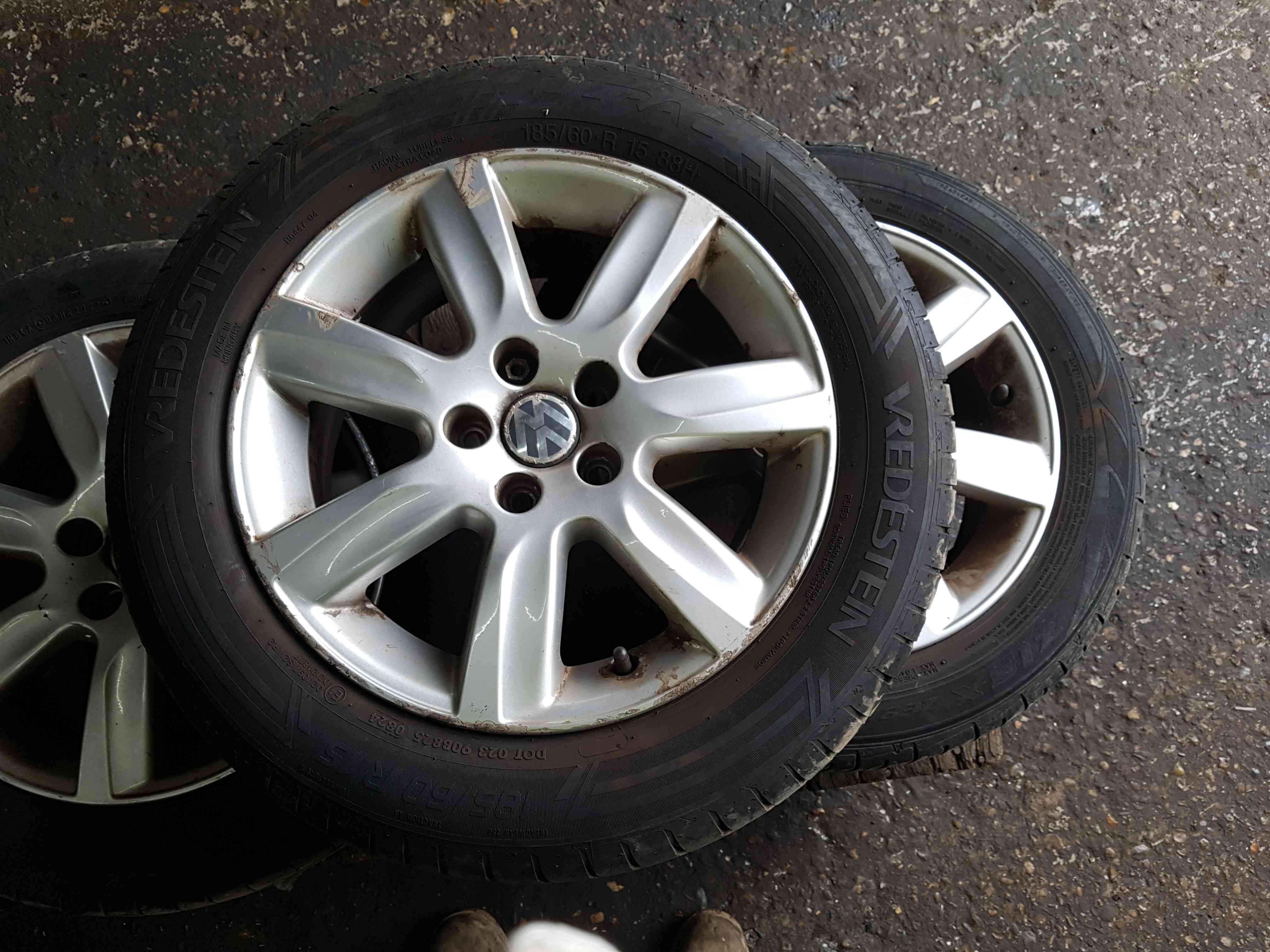 Volkswagen Polo 6R 2009-2014 Riverside Alloy Wheel + Tyre 185 60 15 6Mm 3/5