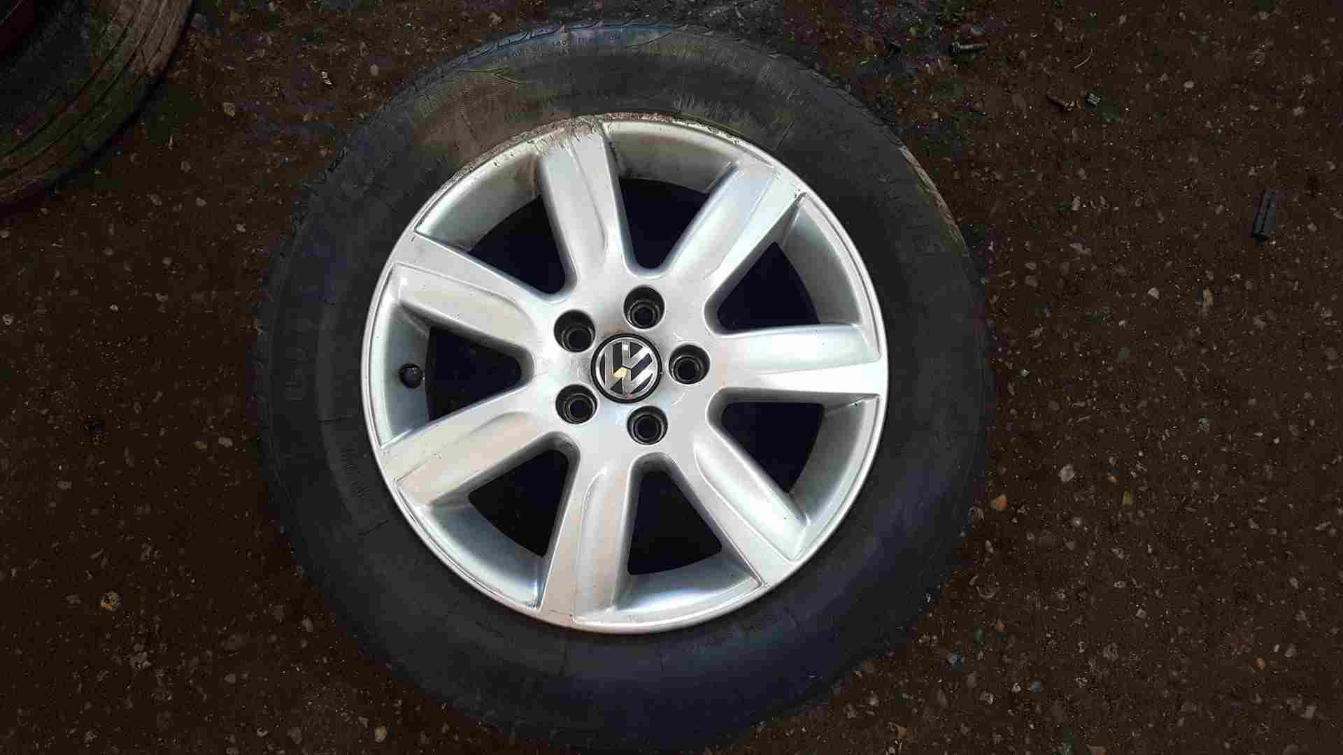 Volkswagen Polo 6R 2009-2014 Riverside Alloy Wheel + Tyre 185 60 15 6Mm 3/5