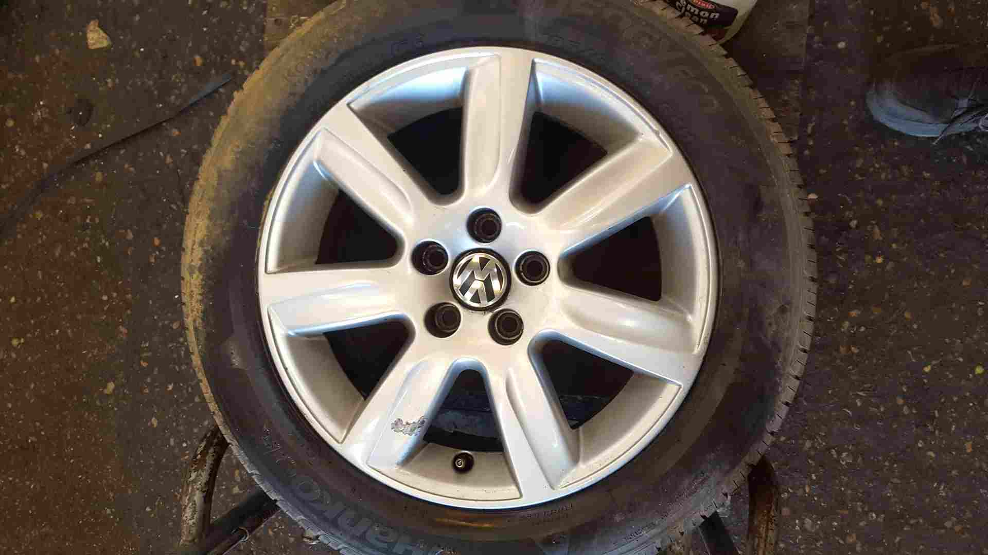Volkswagen Polo 6R 2009-2014 Riverside Alloy Wheel 15Inch 6R0601025l 3/5