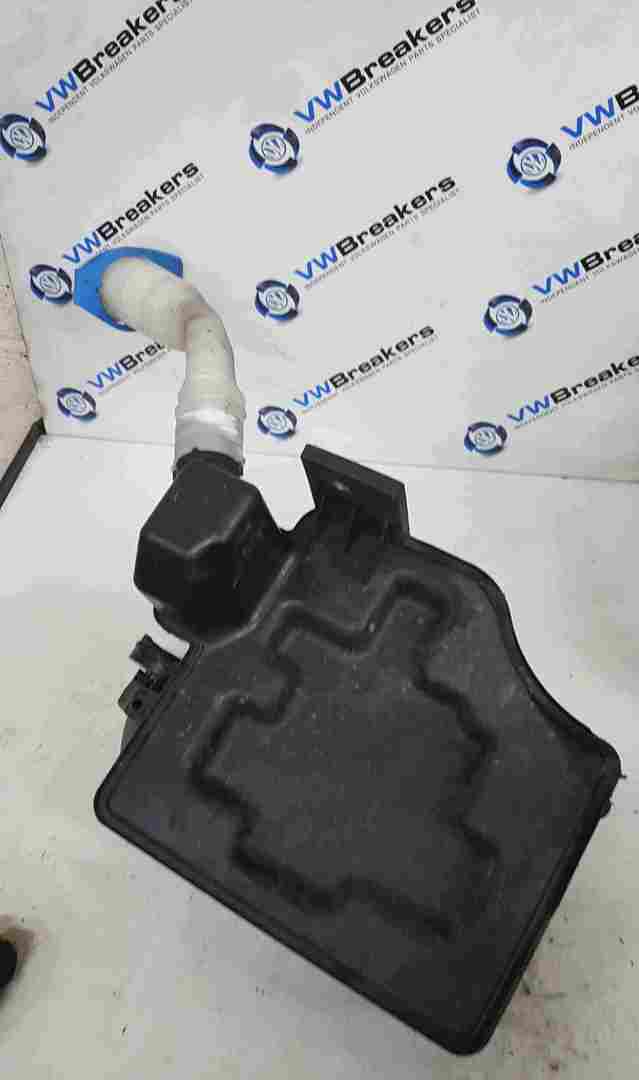 Volkswagen Polo 6R 2009-2014 Windscreen Washer Bottle + Pump 6R0955449d