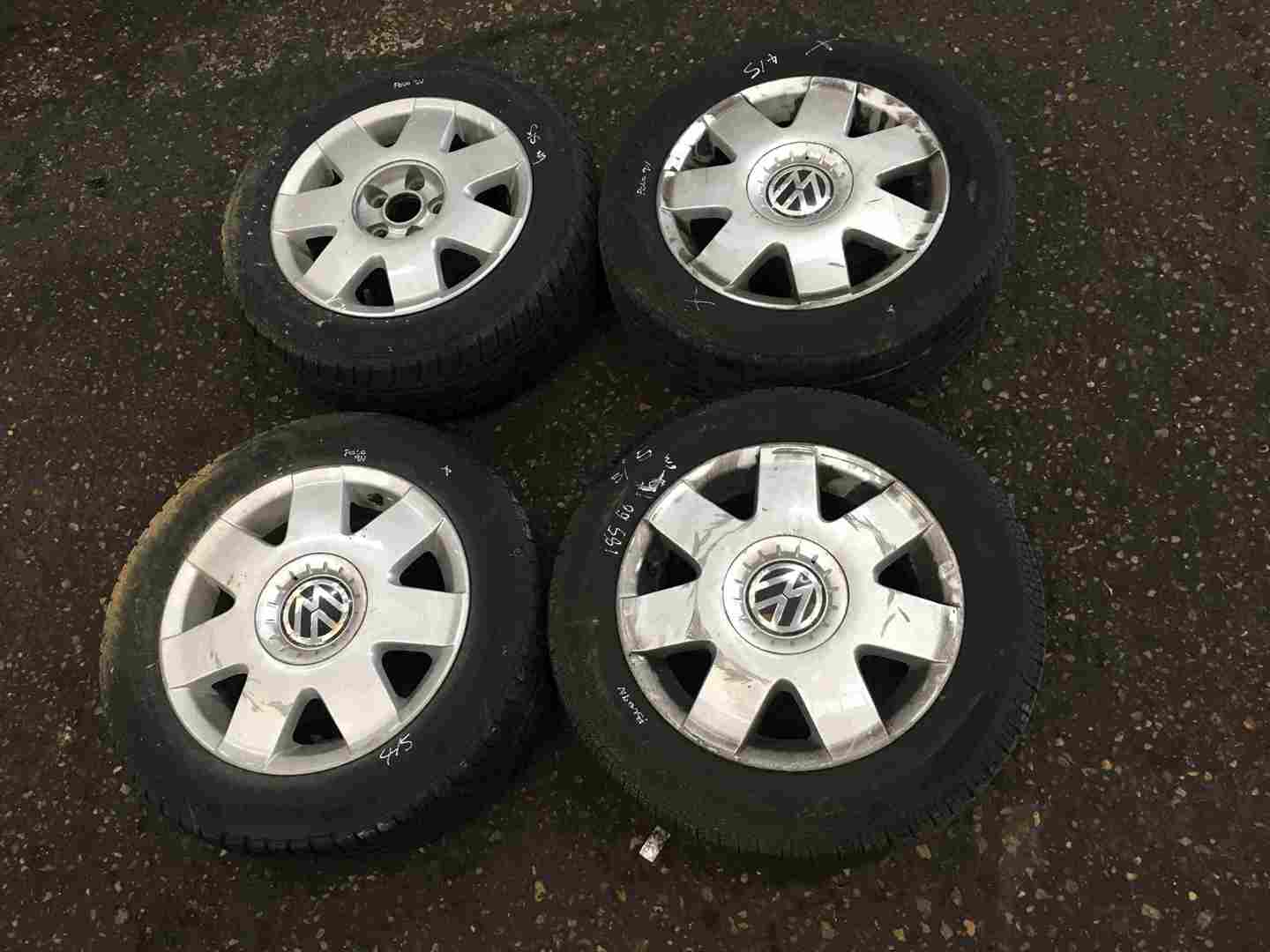Volkswagen Polo 9N 2002-2006 Alloy Wheel Set + Two Tyres X 4 6Q0601025K