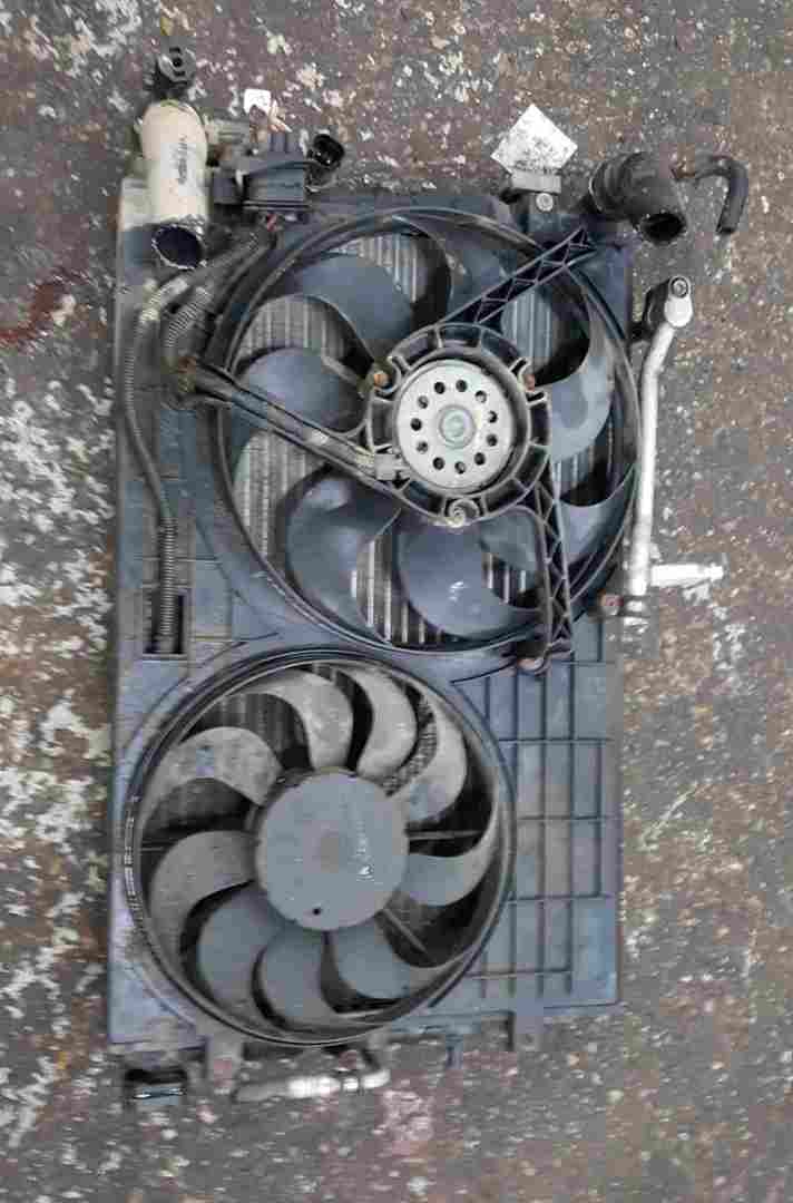 Volkswagen Polo 9N 2003-2006 1.2 Rad Pack Radiator Cooling Fan 6q0121253Q