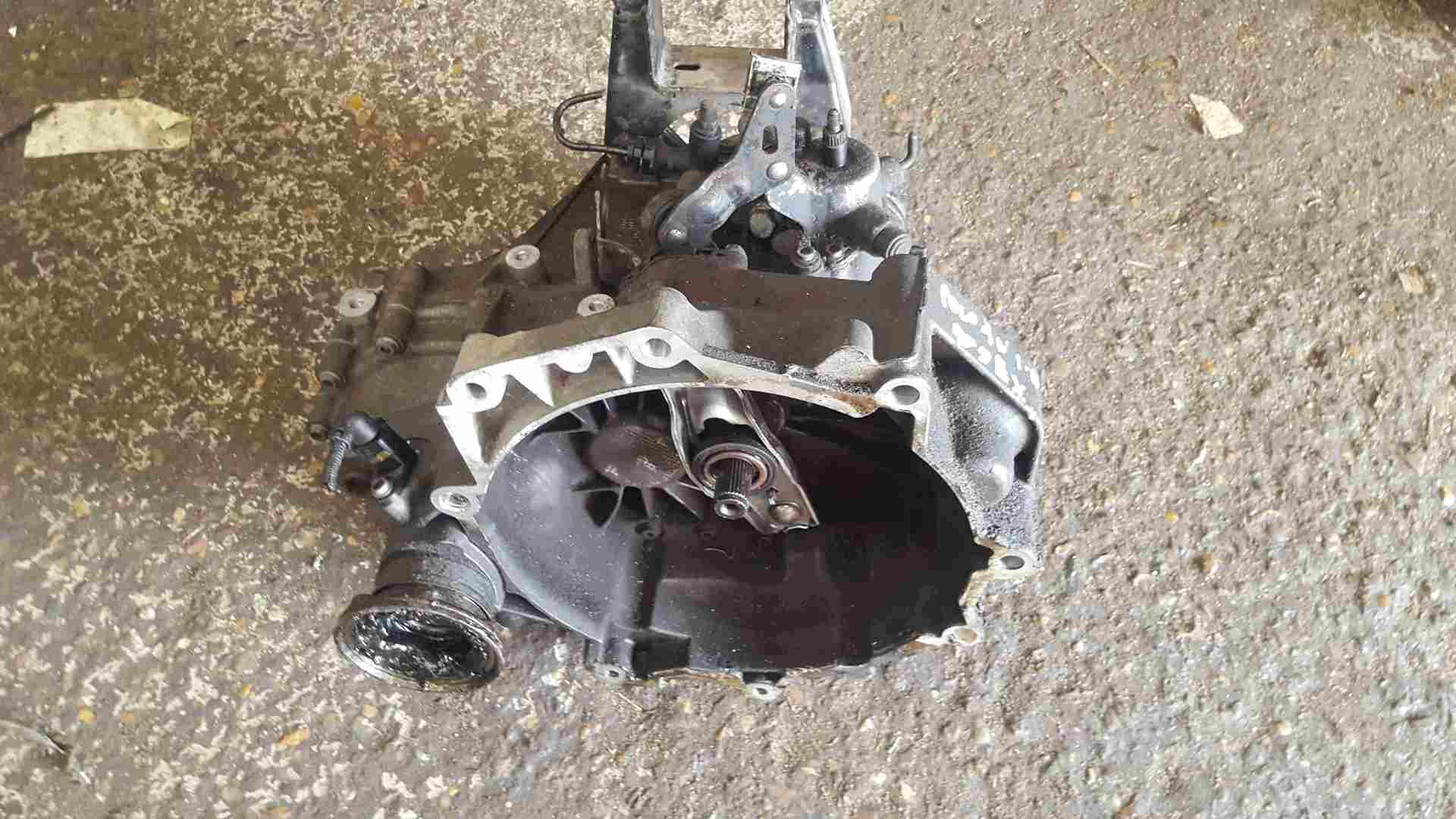 Volkswagen Polo 9N 2003-2006 1.4 16v 5 Speed Gearbox GEX