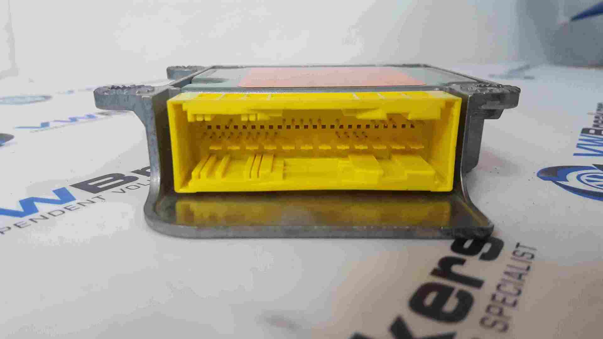 Volkswagen Polo 9N 9N3 20032006 Airbag ECU Module Computer 1C0909605K