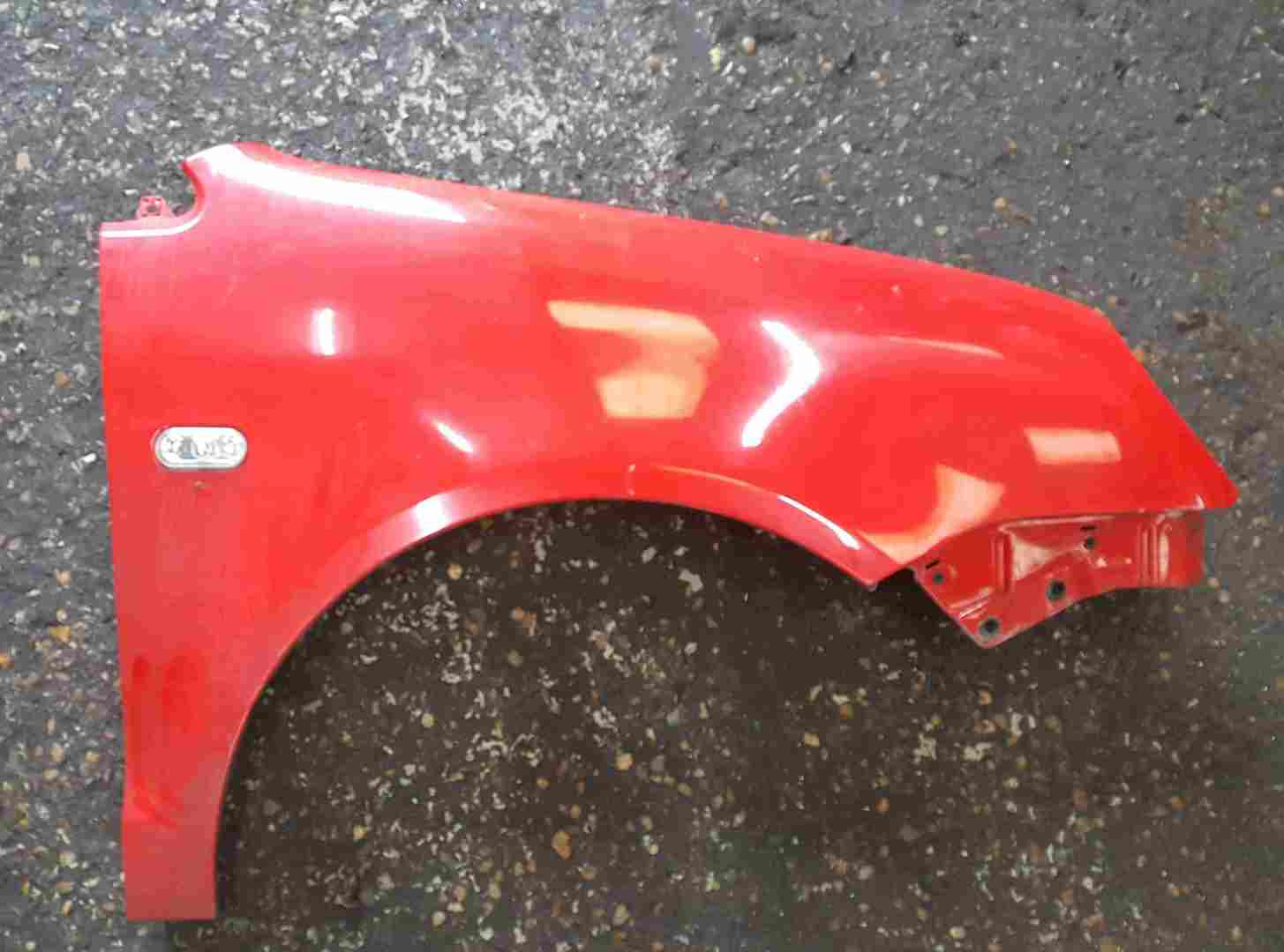 Volkswagen Polo 9N 2003-2006 Drivers OS Wing Red LP3G