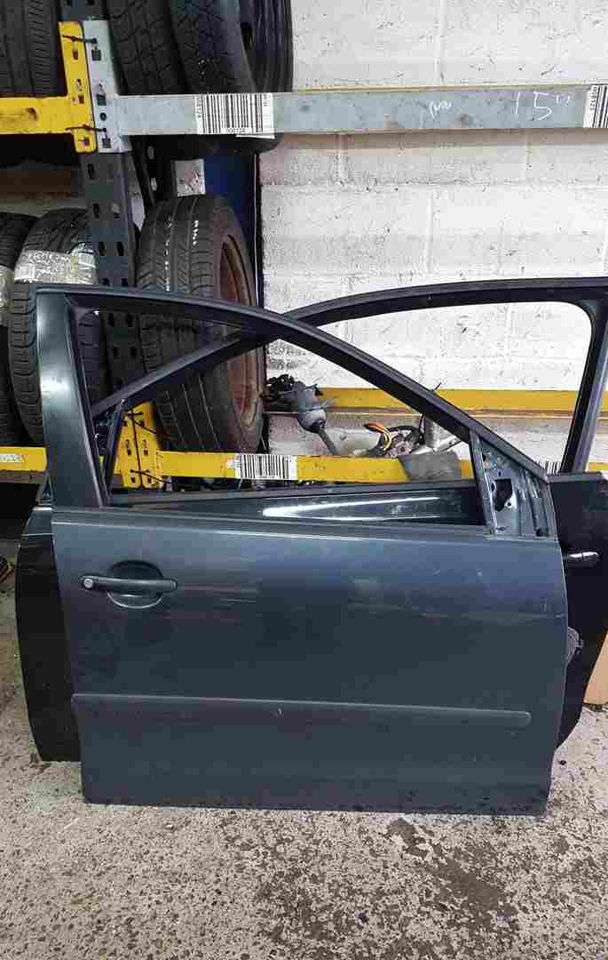 Volkswagen Polo 9N 2003-2006 Drivers OSF Front Door Grey Lc7v 5Dr