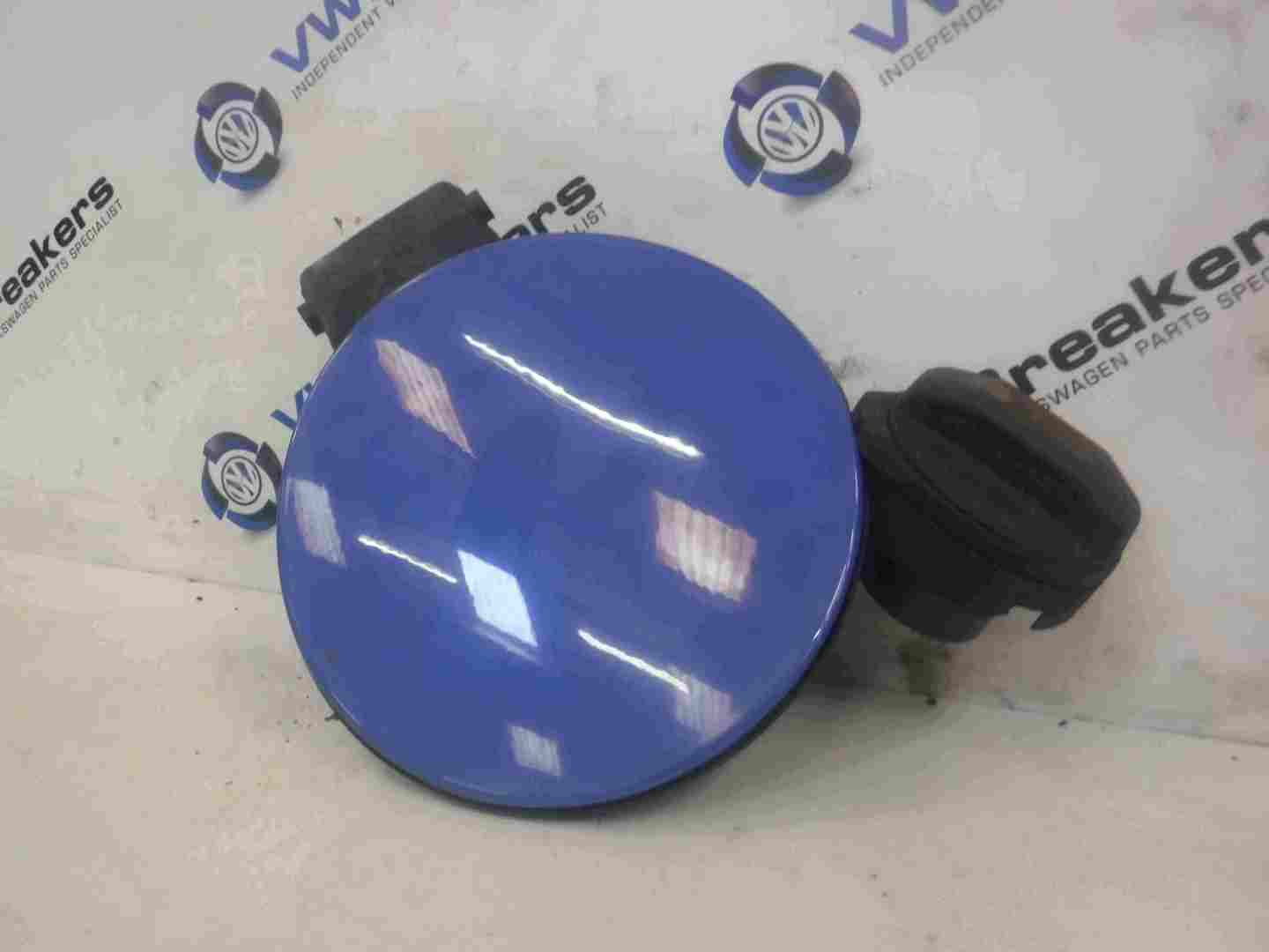 Volkswagen Polo 9N 2003-2006 Fuel Flap Cover Blue LA5F + Backing