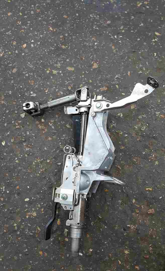 Volkswagen Polo 9N 2003-2006 Steering Column 6Q0419250B