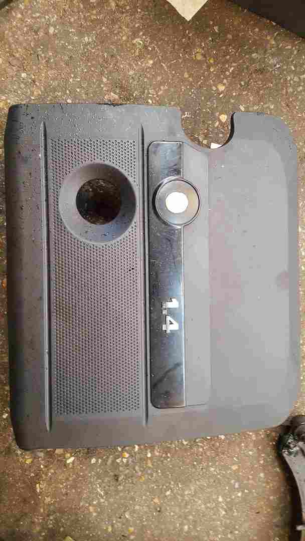 Volkswagen Polo 9N3 2006-2008 1.4 16v Engine Cover Plastic + Airbox