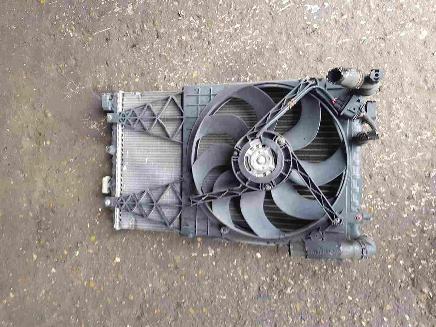 Volkswagen Polo 9N3 2006-2008 1.4 TDI Radiator RAD Pack Cooling FAN