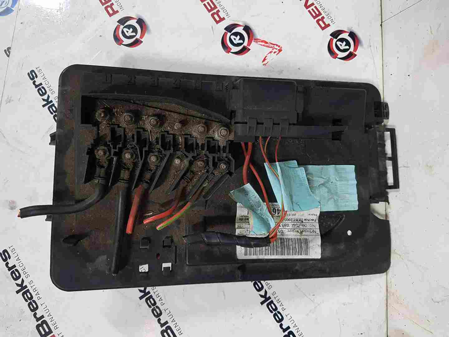 Volkswagen Polo 9N3 2006-2008 Battery Terminals Case 6Q0937550G