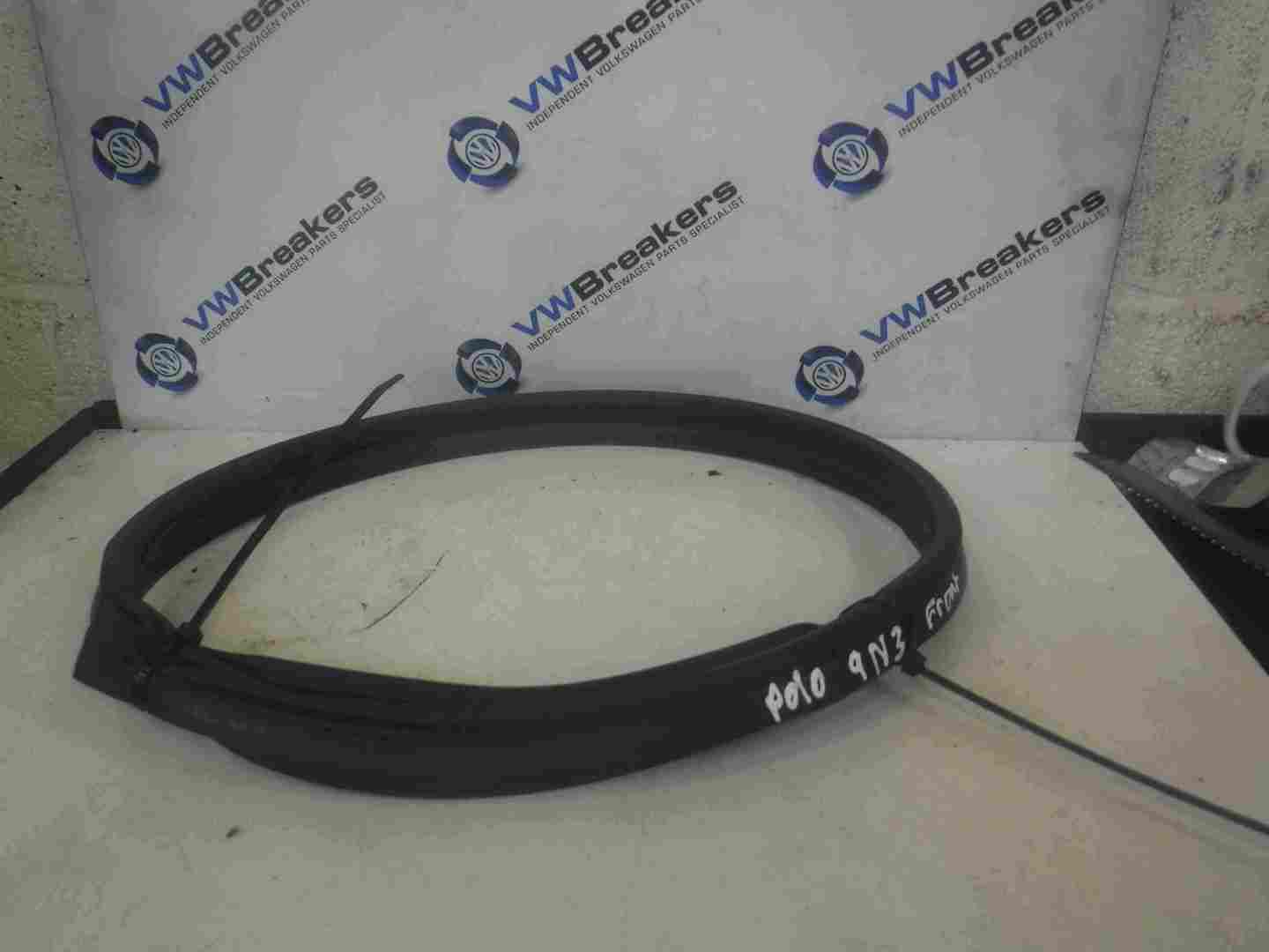 Volkswagen Polo 9N3 2006-2008 Front Bonnet Rubber Seal