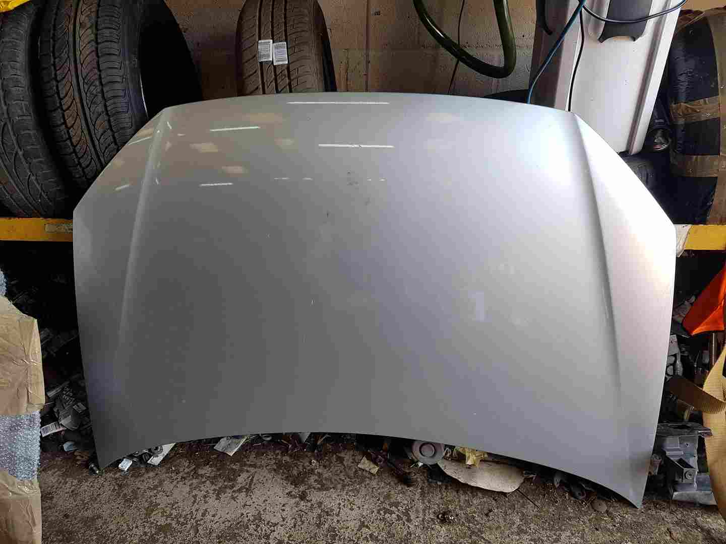 Volkswagen Polo 9N3 2006-2008 Front Bonnet Silver La7w