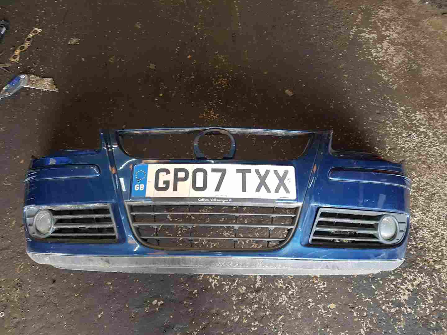 Volkswagen Polo 9N3 2006-2008 Front Bumper Blue La5k 