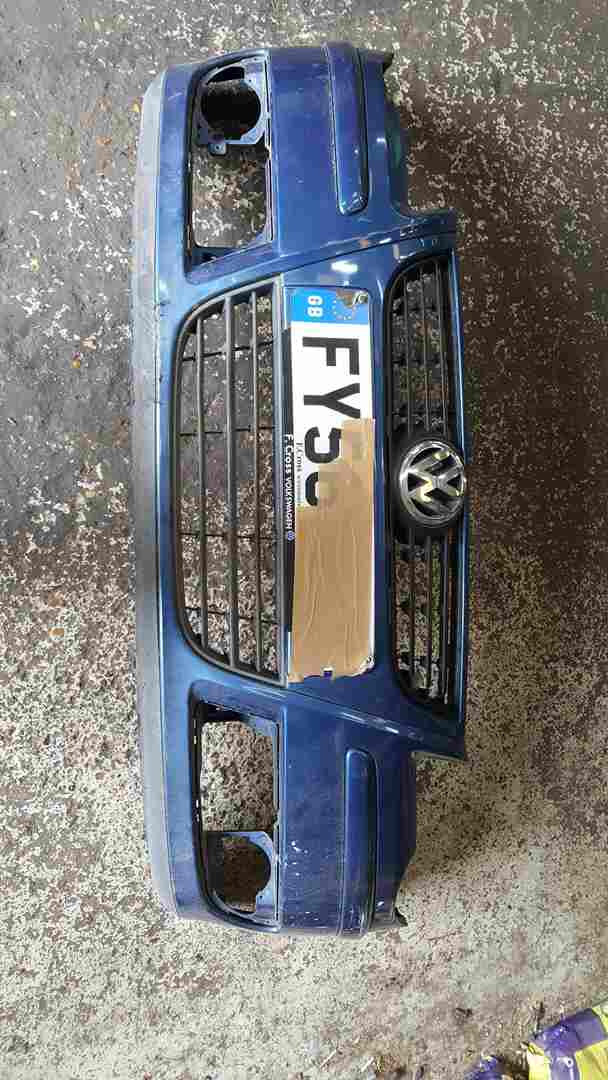 Volkswagen Polo 9N3 2006-2008 Front Bumper Blue La5k 