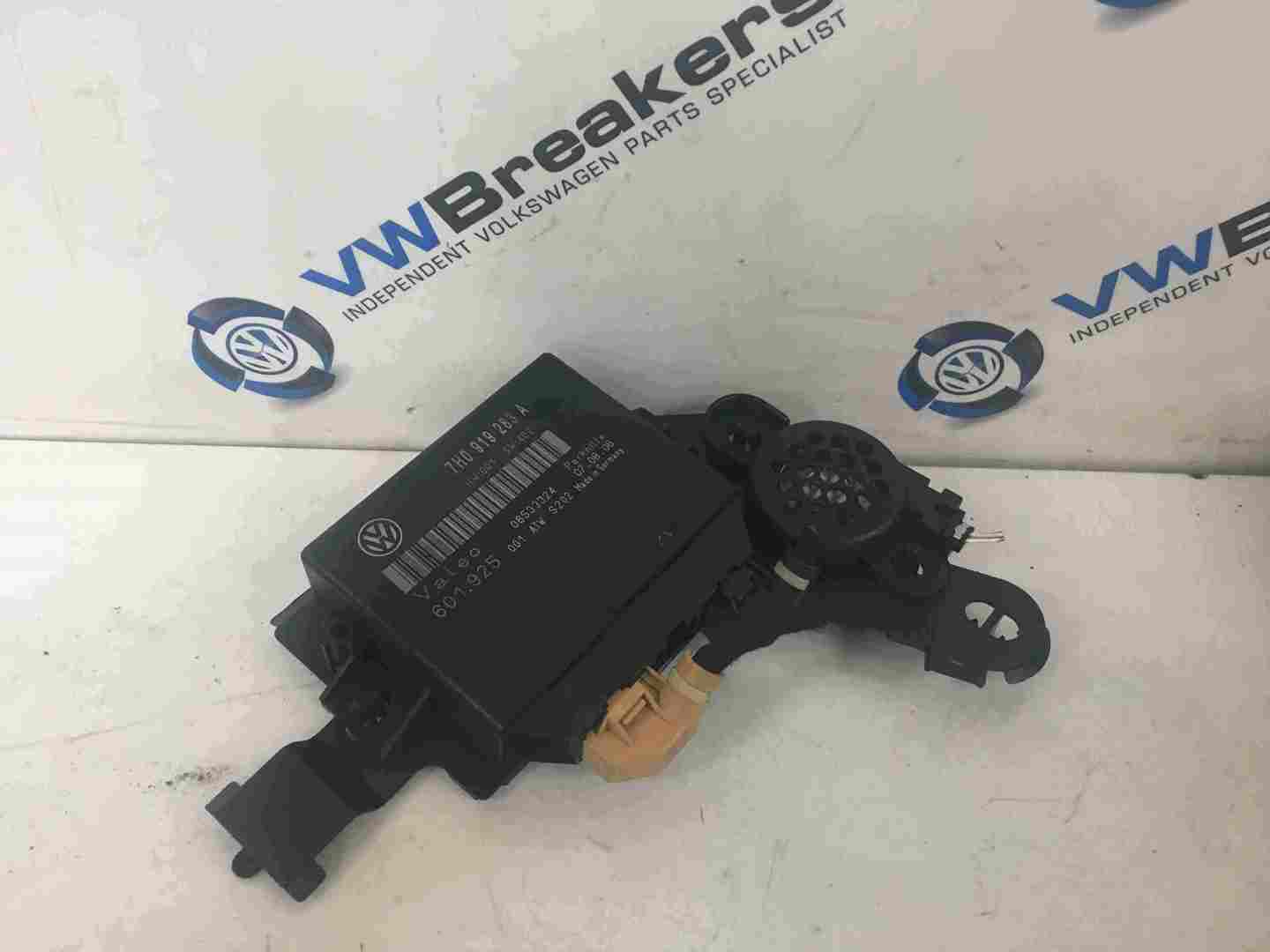 Volkswagen Polo 9N3 2006-2008 Parking Aid Reversing Sensors Module ECU