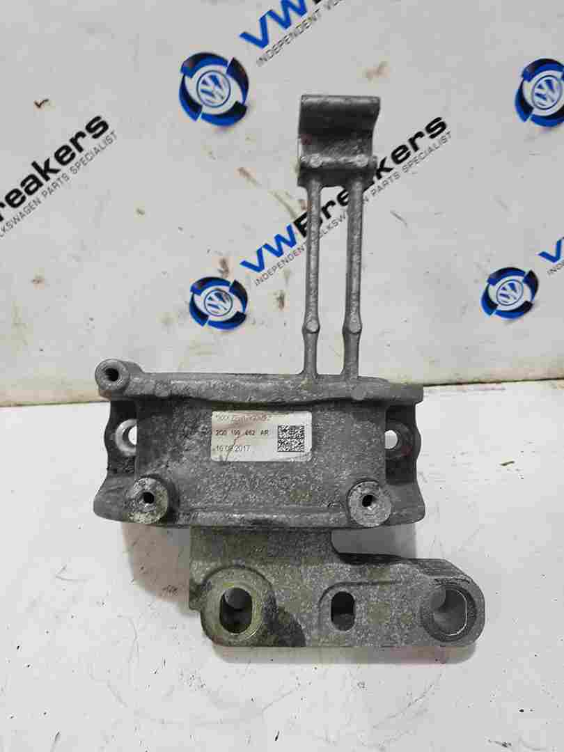 Volkswagen Polo MK6 2017-2023 1.0 TSI Engine Mount Chzl 2Q0199262ar
