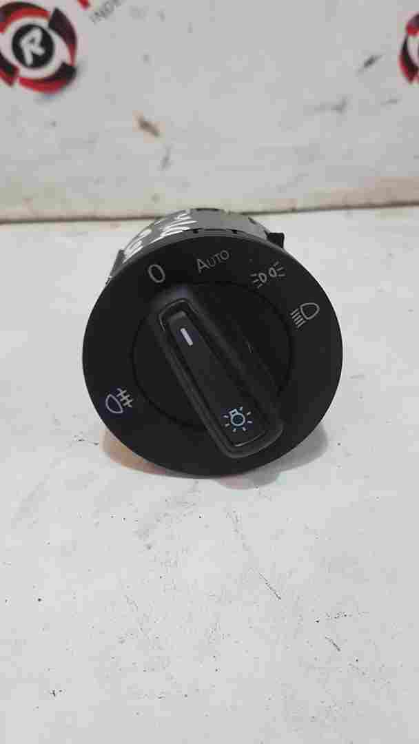 Volkswagen Polo MK6 2017-2023 Headlight FOG Light Switch Black Gloss 5G0941431s