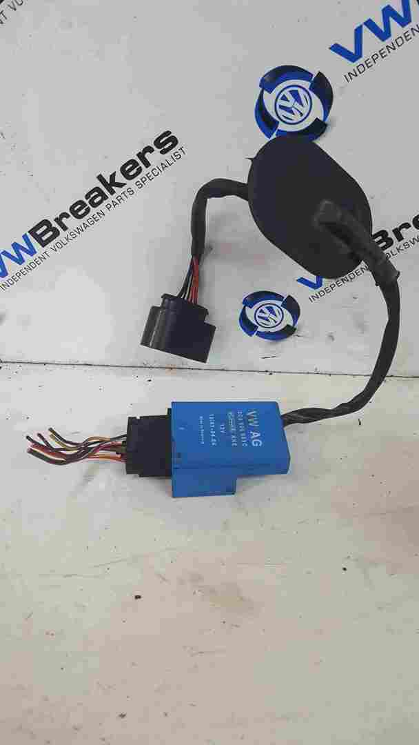 Volkswagen Scirocco 2008-2014 2.0 Tfsi Fuel Pump Module Control Unit 3C0906093C