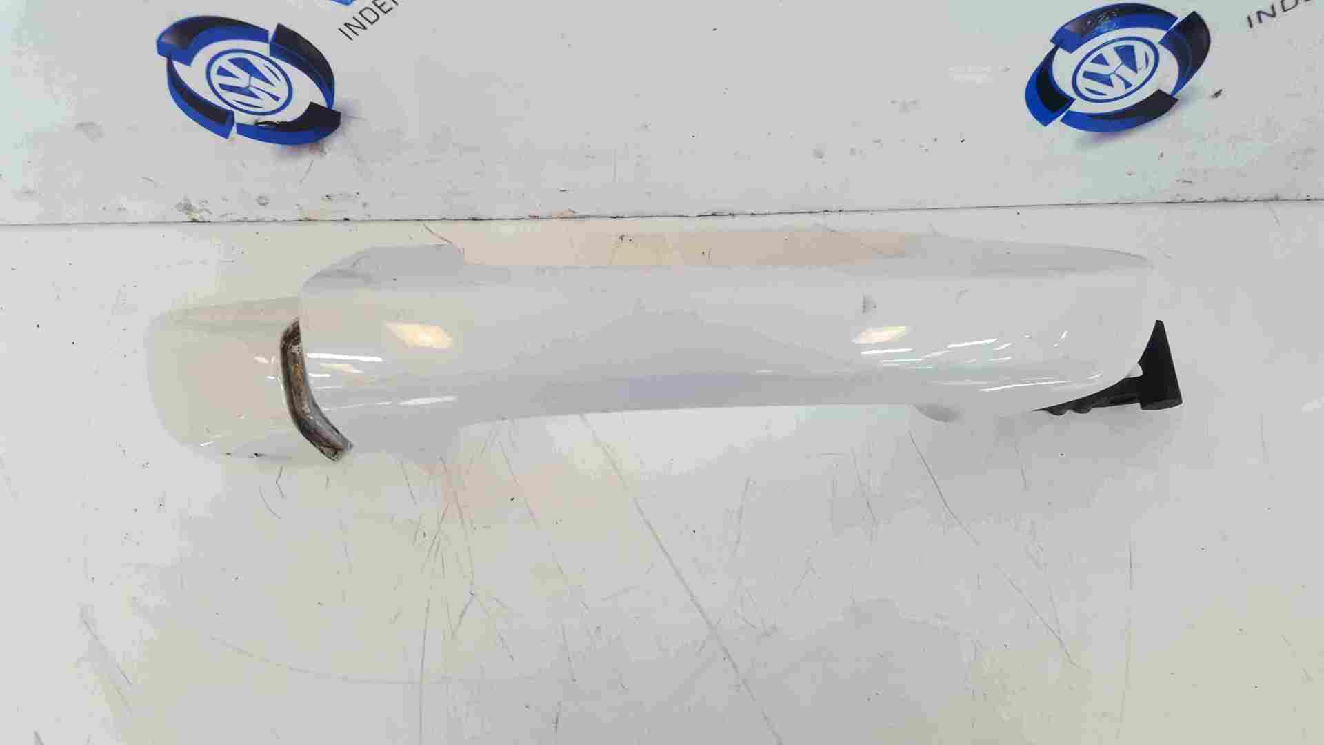 Volkswagen Scirocco 2008-2014 Drivers OSF Front Door Handle White 1K8837206F