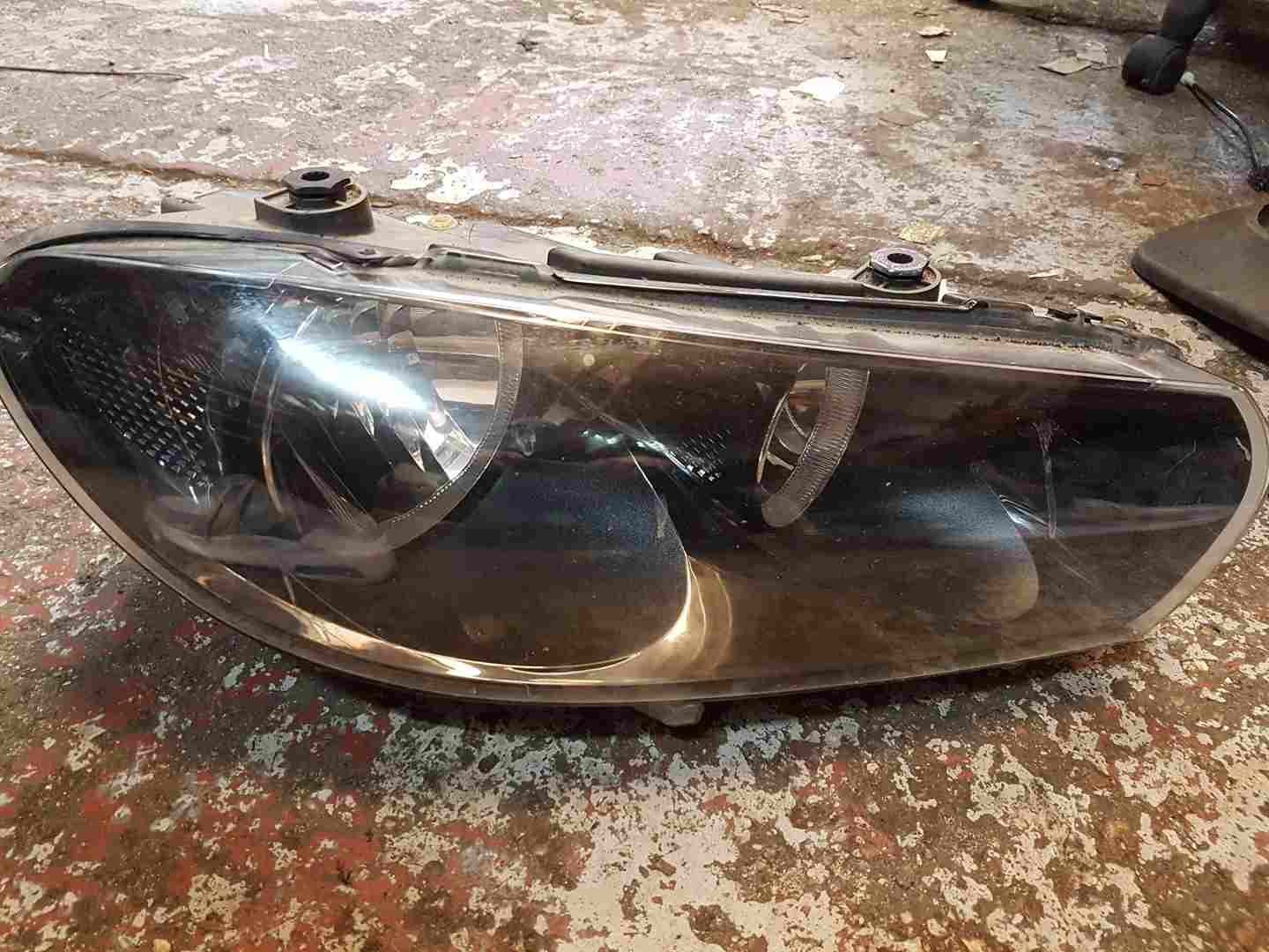 Volkswagen Scirocco 2008-2014 Drivers OSF Front Headlight 1K8941006d