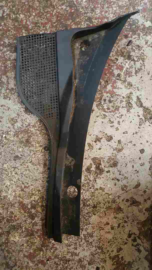 Volkswagen Scirocco 2008-2014 Drivers Os Windscreen Scuttle Panel Plastic