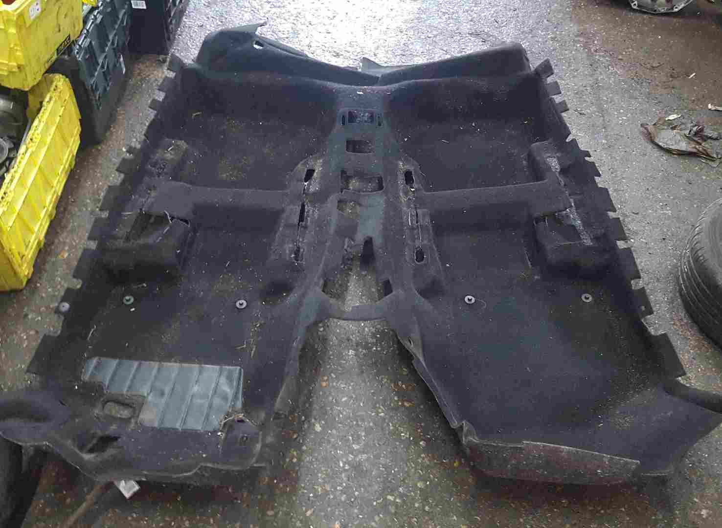 Volkswagen Scirocco 2008-2014 Full Black Carpet