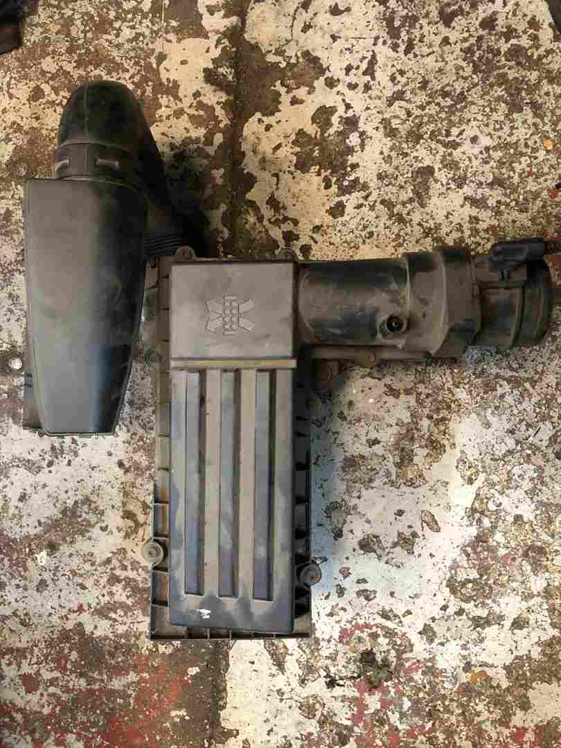 Volkswagen Scirocco MK3 2008-2014 2.0 TDI Airbox Filter Housing Cfhc + MAF Snsor