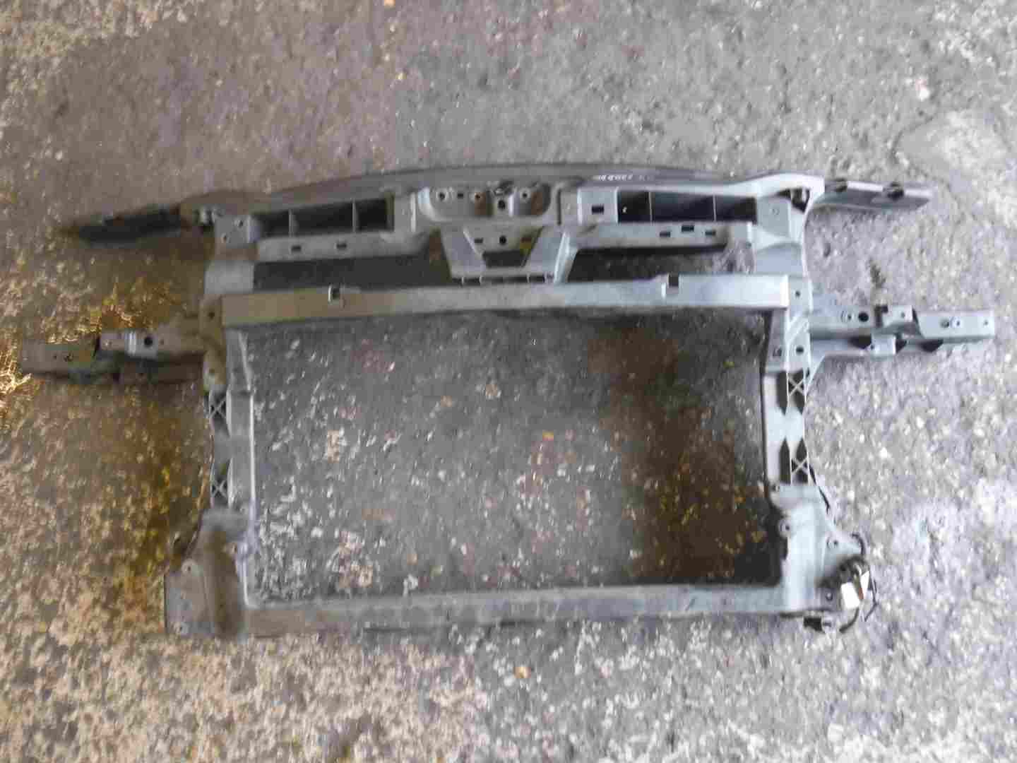 Volkswagen Sharan 2000-2009 Front Slam Panel Support Plastic