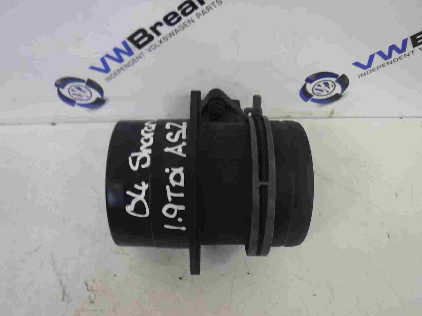 Volkswagen Sharan 2000-2009 Mass Air Flow Meter Sensor 074906461 071906461b