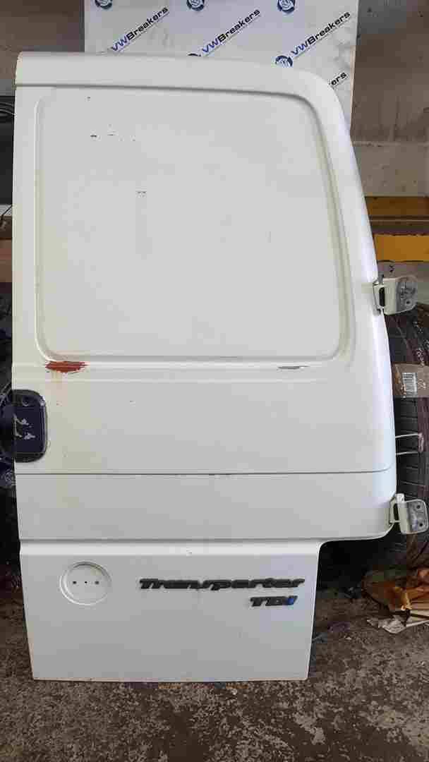 T4 Rear Volkswagen T4 Transporter 1990-2004 OSR Drivers Rear Barn Door White ...