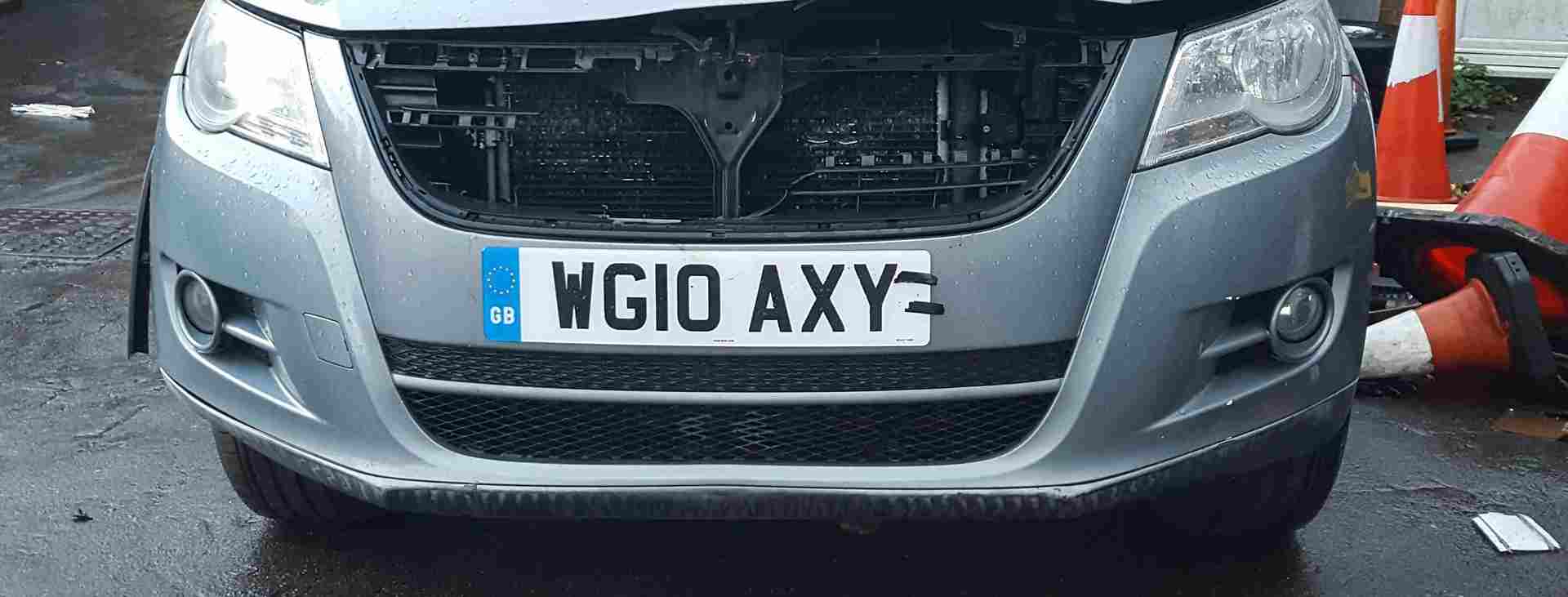 Volkswagen Tiguan 2007-2011 Front Bumper Grey Blue Lr7n