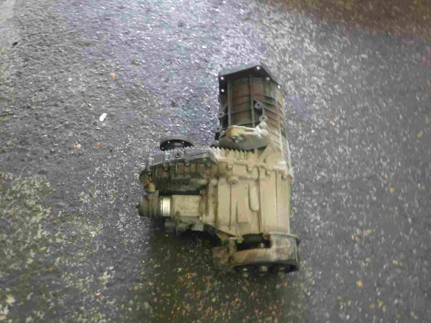 Volkswagen Touareg 2002-2007 2.5 TDi Transfer Box Automatic Gearbox 170641845