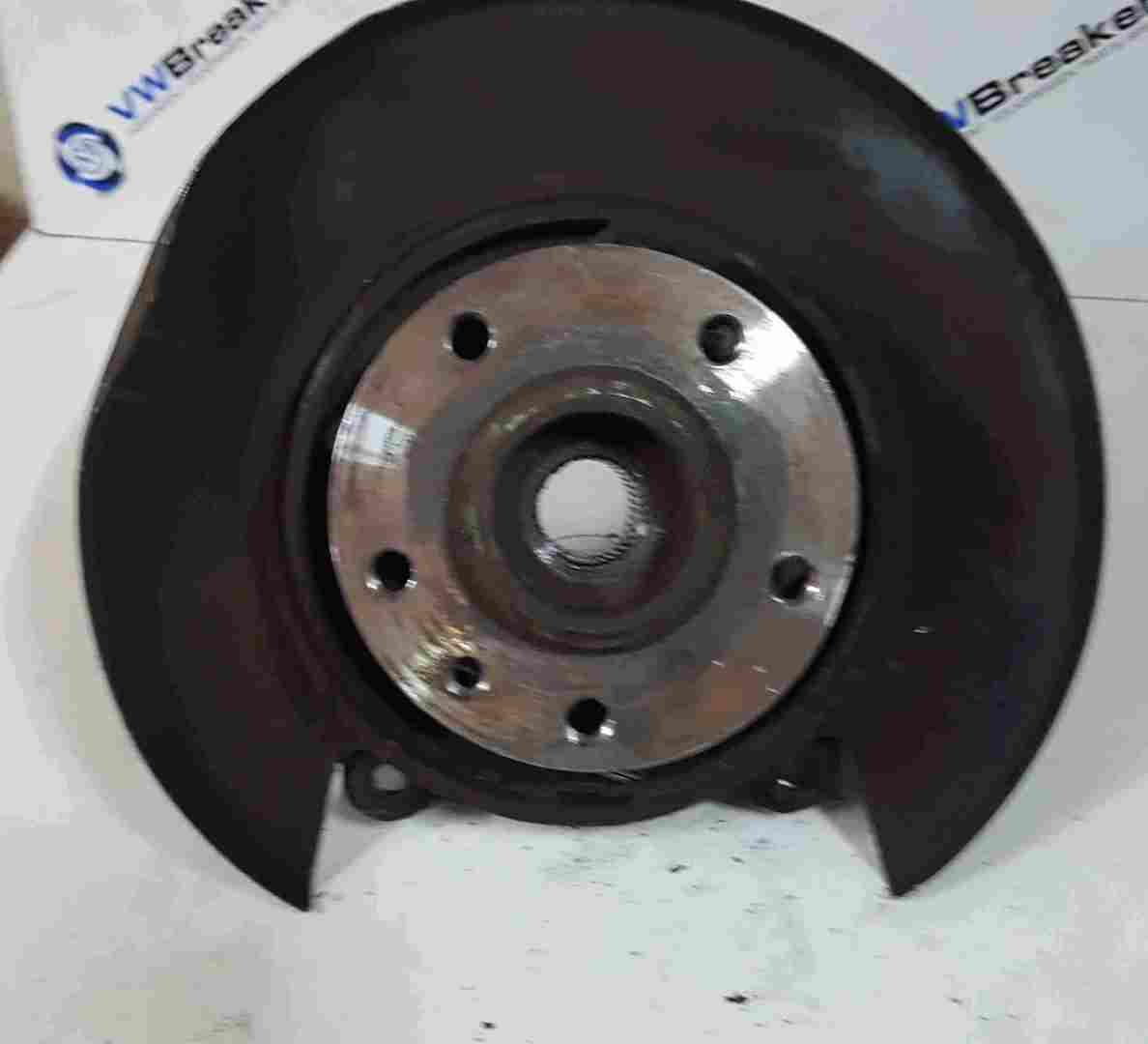 Volkswagen Touareg 2002-2007 2.5 TDi Passenger NSR Rear Hub 7L6505435A