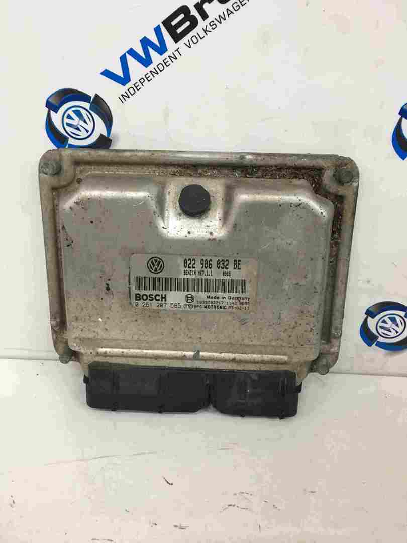 Volkswagen Touareg 2002-2007 3.2 V6 Engine Control Unit ECU 022906032be