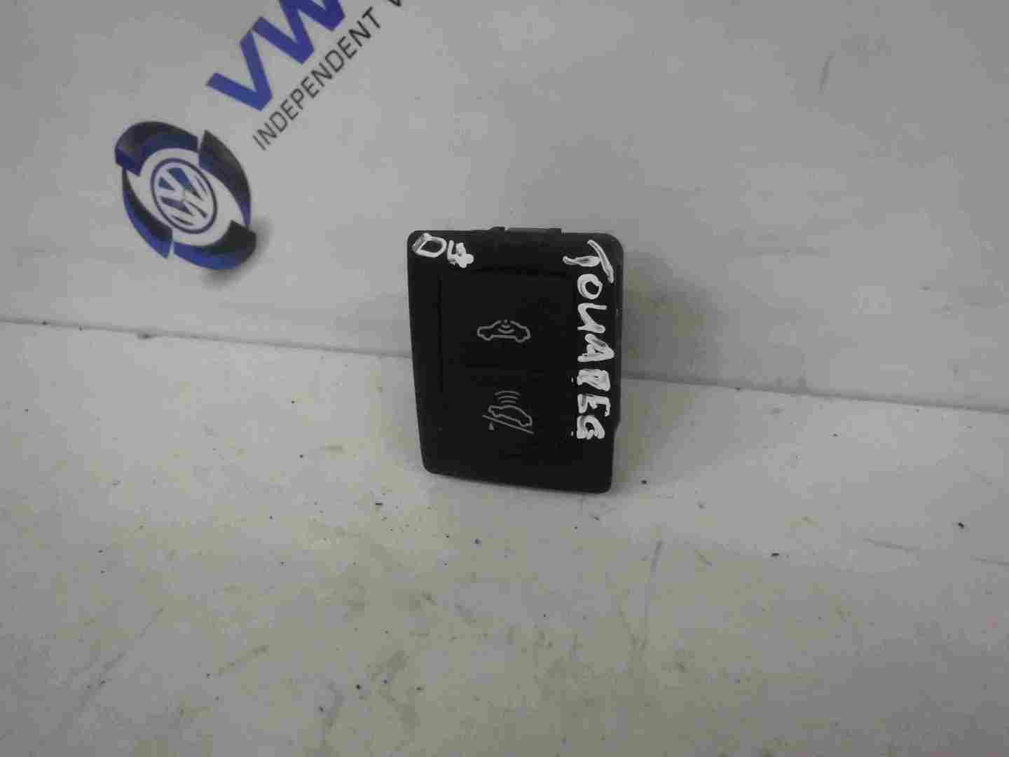 Volkswagen Touareg 2002-2007 Alarm Sensor Switch Button 7L6959899