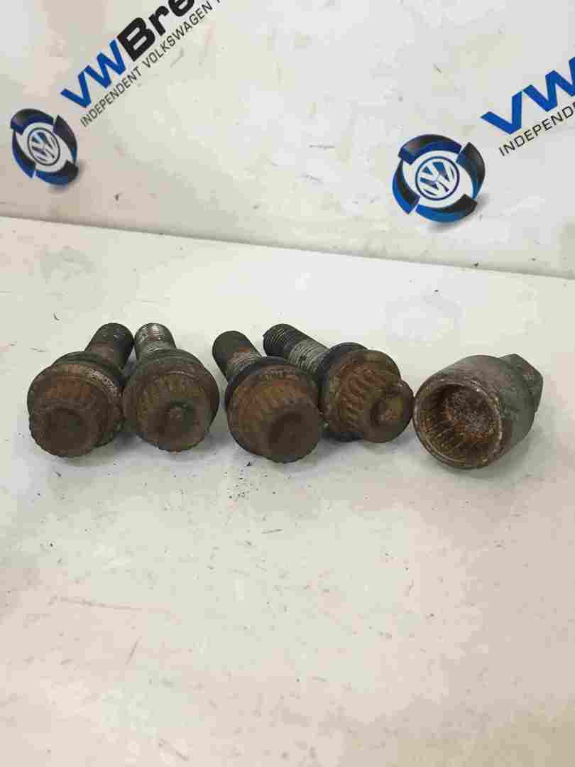 Volkswagen Touareg 20022007 Alloy Wheel Locking Set Kit Bolts Key 19MM