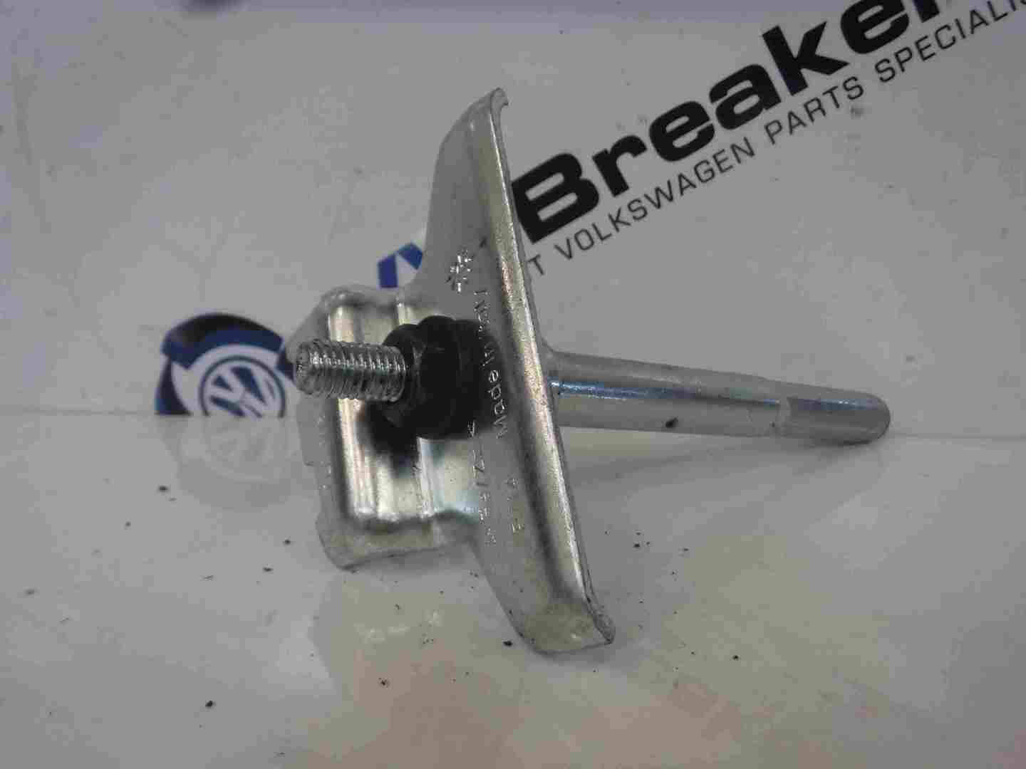 Volkswagen Touareg 2002-2007 Battery Retaining Clamp Holder 7L0915188 7L0915138A