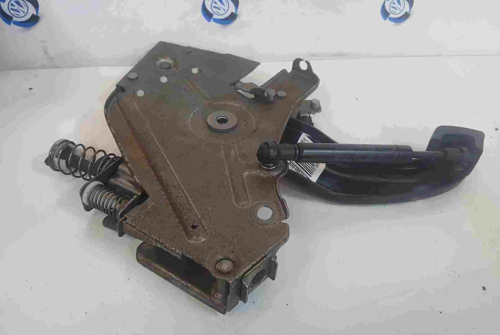 Volkswagen Touareg 2002-2007 Brake Pedal Mechanism 7L0721797E