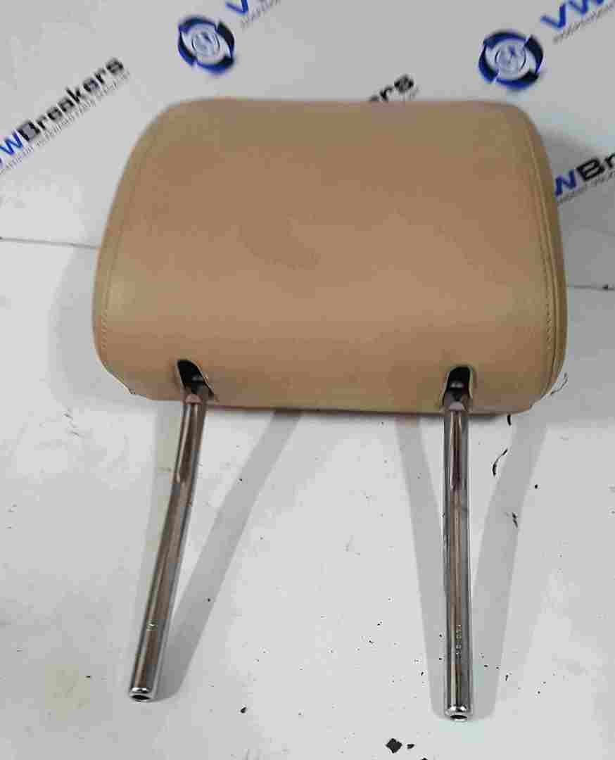 Volkswagen Touareg 2002-2007 Centre Head Rest