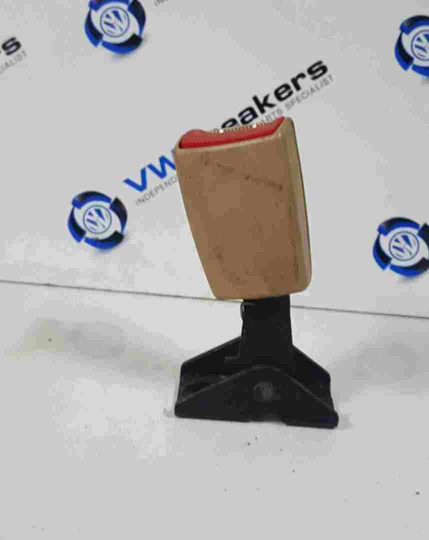Volkswagen Touareg 2002-2007 Drivers OSR Rear Seat Belt Buckle