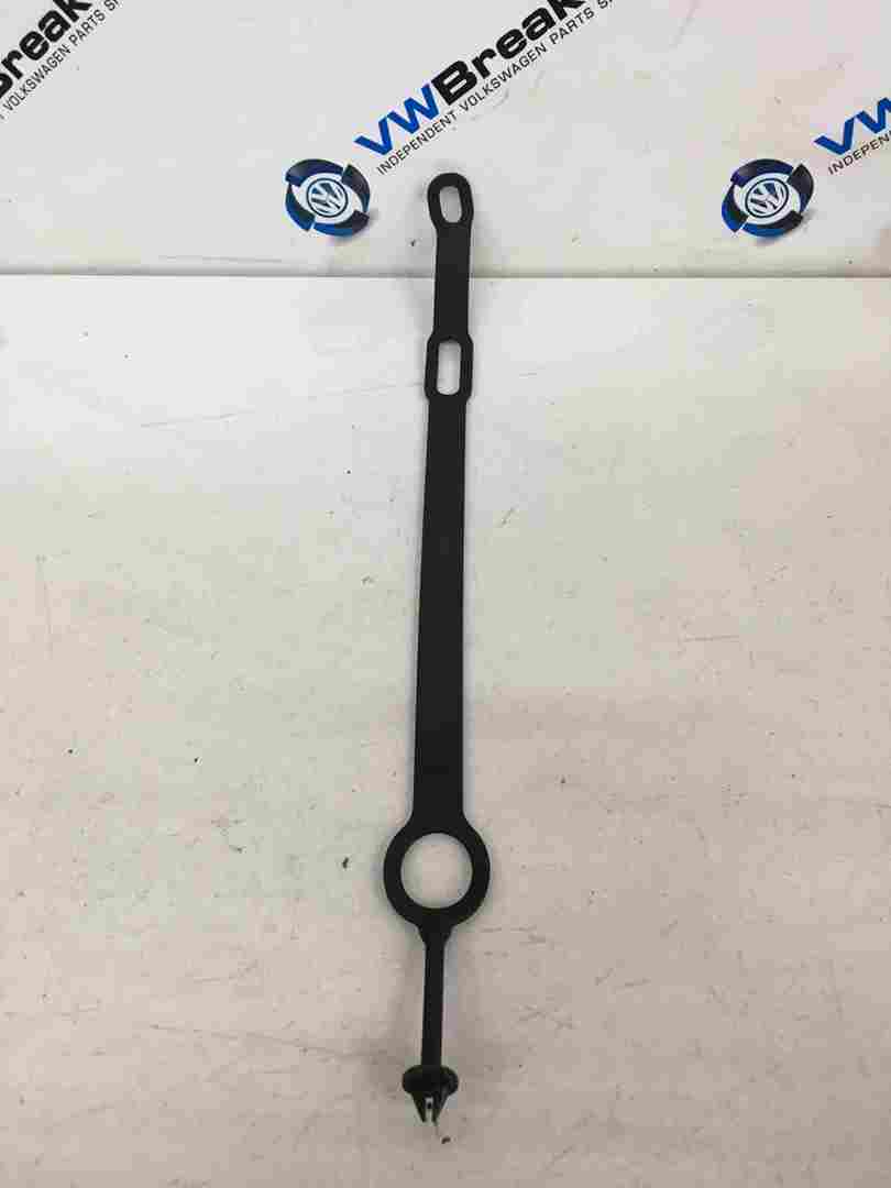 Volkswagen Touareg 2002-2007 Fuel Flap Cap Cover Realse Cord Cable 7L0862165