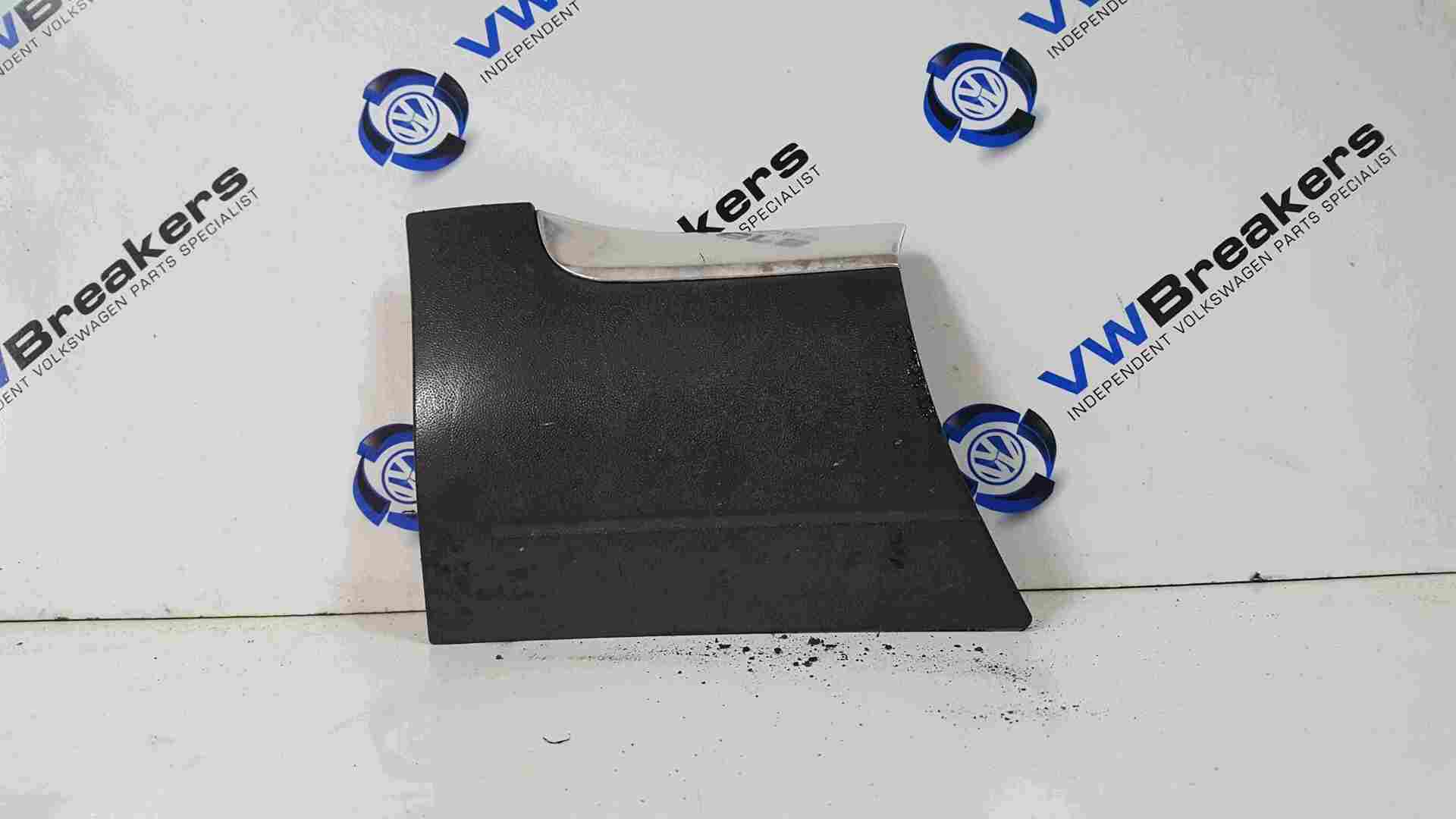 Volkswagen Touareg 2002-2007 Passenger NSF Front Door Moulding End Plastic