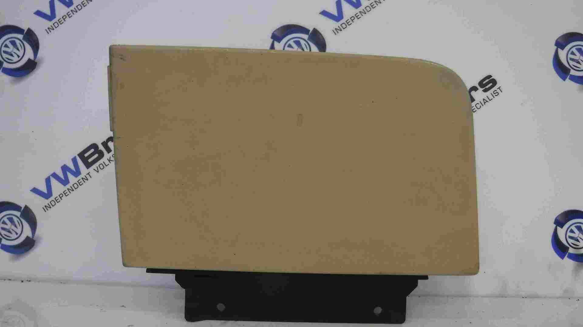 Volkswagen Touareg 2002-2007 Passenger NSR Rear Door Storage Interior Ash Tray