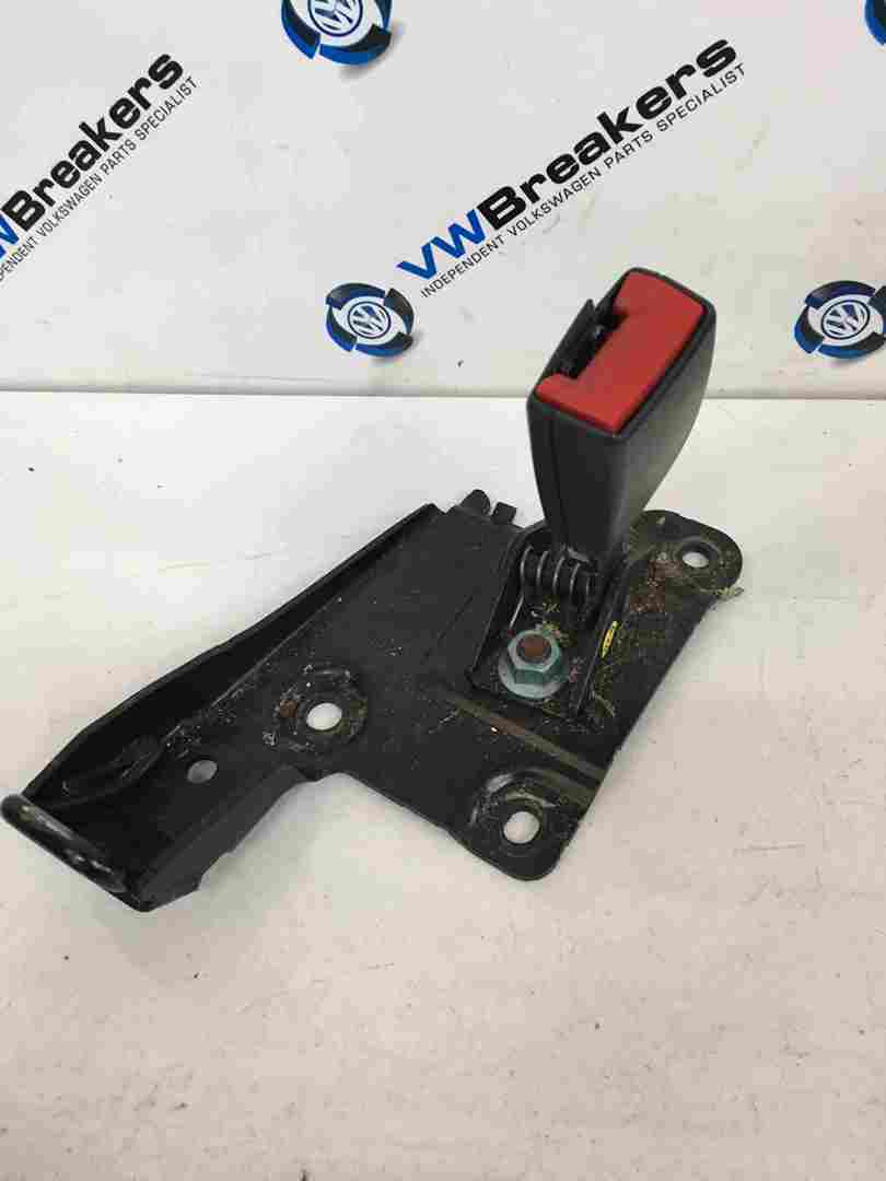 Volkswagen Touareg 2002-2007 Passenger NSR Rear Seat Belt Buckle Anchor