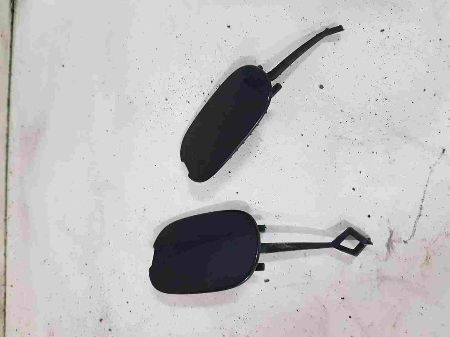 Volkswagen Touareg 20022007 Rear Bumper Towing EYE Covers Black