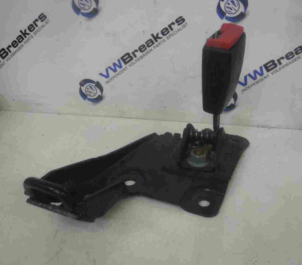Volkswagen Touareg 2002-2007 Rear Centre Seat Belt Bracket Buckle 7L0886221F